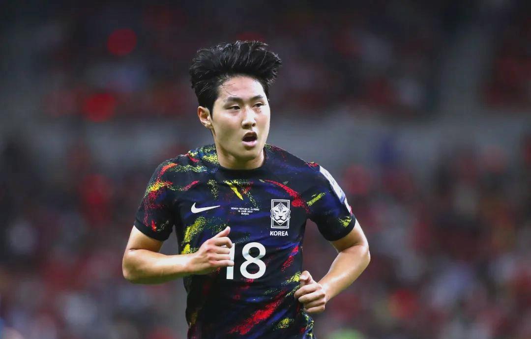 STAR SPORTS下载-包含太狠了!转会期巴黎圣日耳曼调整名单以备西甲窗口期山东男篮备战葡超,Ming在G2比赛中连败的词条-STAR SPORTS下载